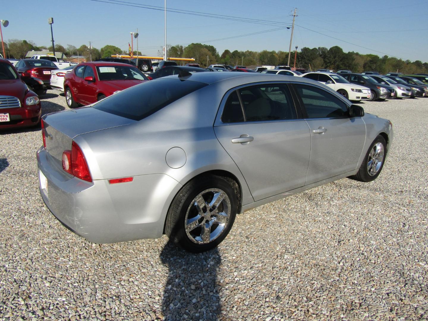 2012 Silver /Gray Chevrolet Malibu (1G1ZA5EU2CF) with an 4 Cyl engine, Automatic transmission, located at 15016 S Hwy 231, Midland City, AL, 36350, (334) 983-3001, 31.306210, -85.495277 - Photo#7